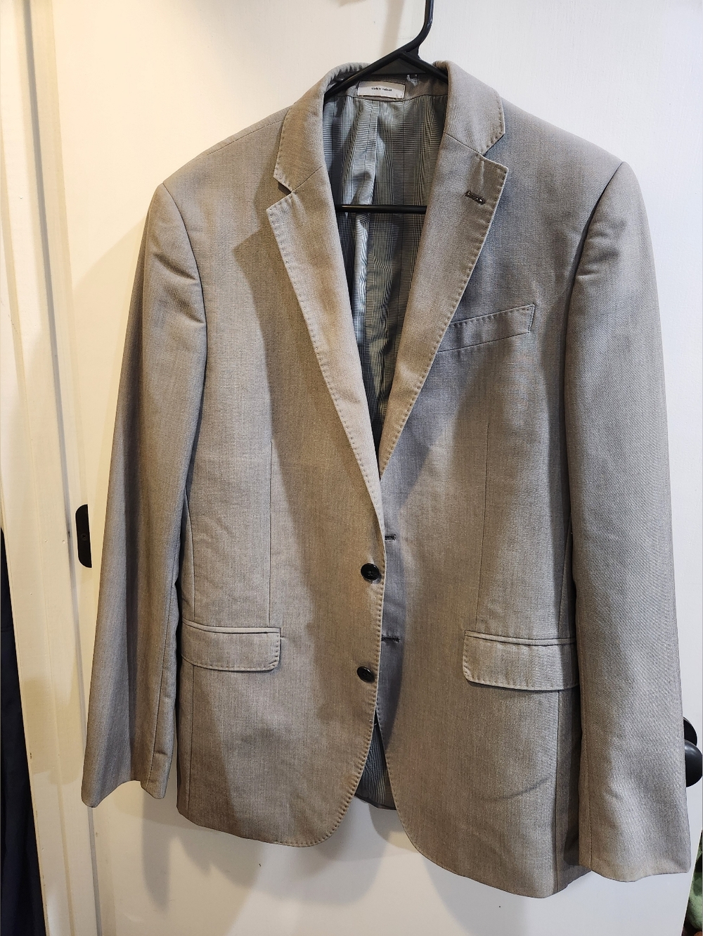 Men's Light Gray Two-Button Blazer